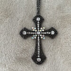 Rhinestone Cross Pendant Necklace